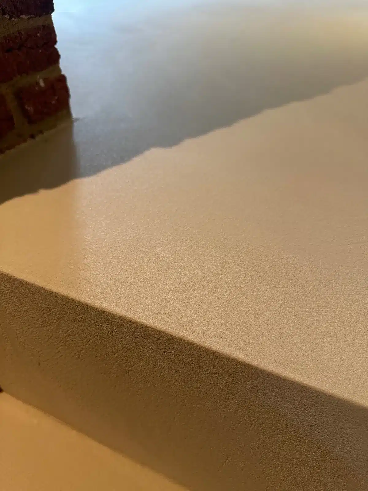 Afgewerkte egale gietvloer gietvloeren kontich